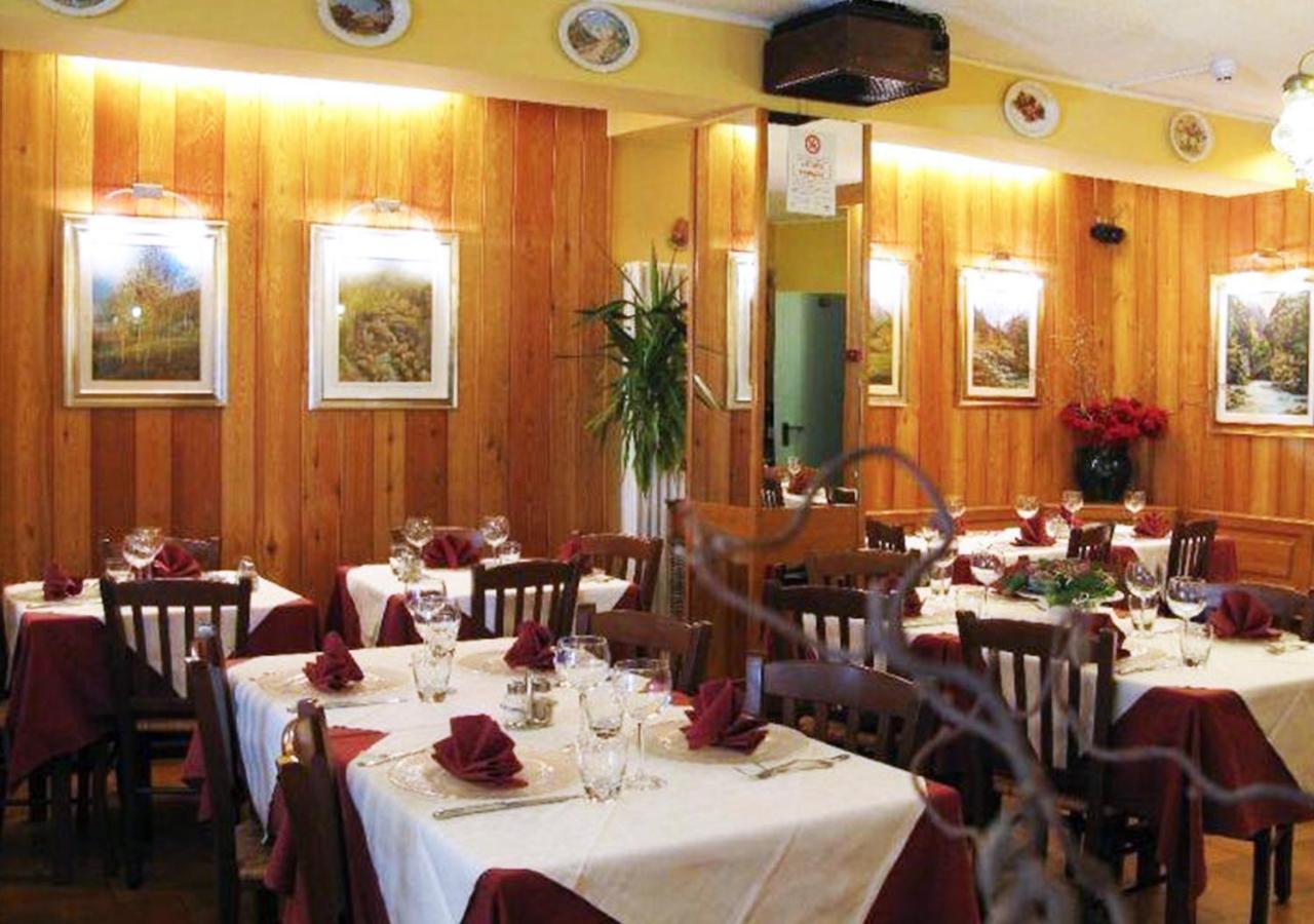 Hotel Bucaneve Pré-Saint-Didier المظهر الخارجي الصورة
